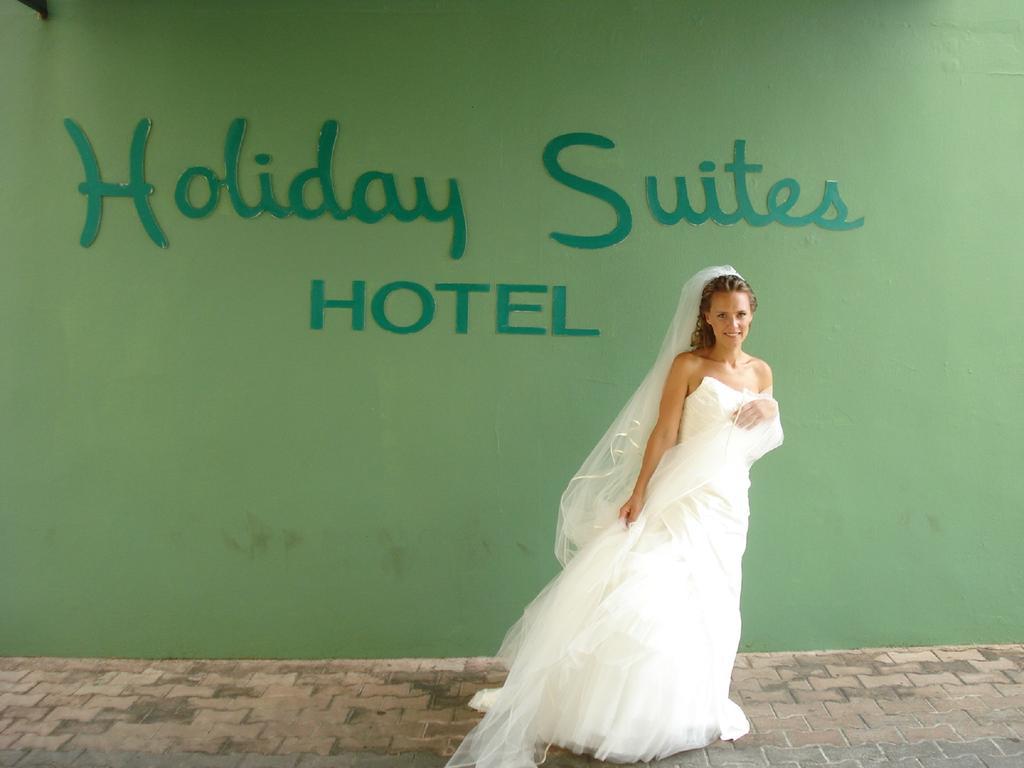 Holiday Suites Hotel & Beach Resort Jounieh Buitenkant foto